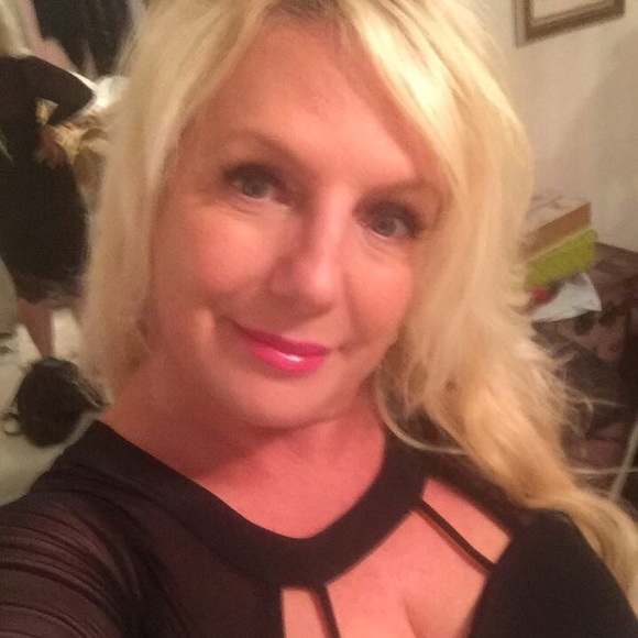 Meet your Posher, TJ - Picture 2 of 8